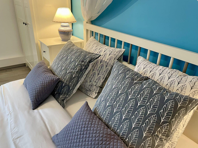 Chambre Brassens, à la Maison d'hôtes à Faugères.